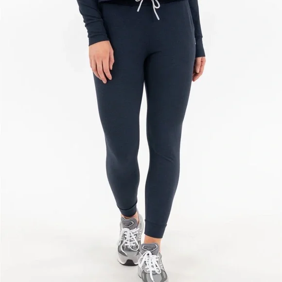 Rhoback Tempo Performance Jogger in Navy NWT - Picture 6 of 7